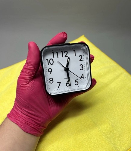 Non ticking silent - ticking,
